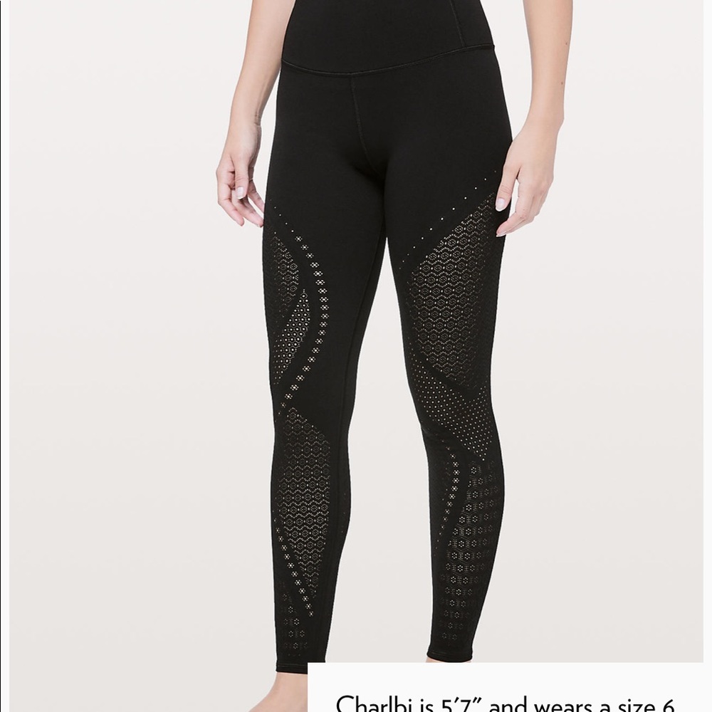 LuLulemon Reveal Tights